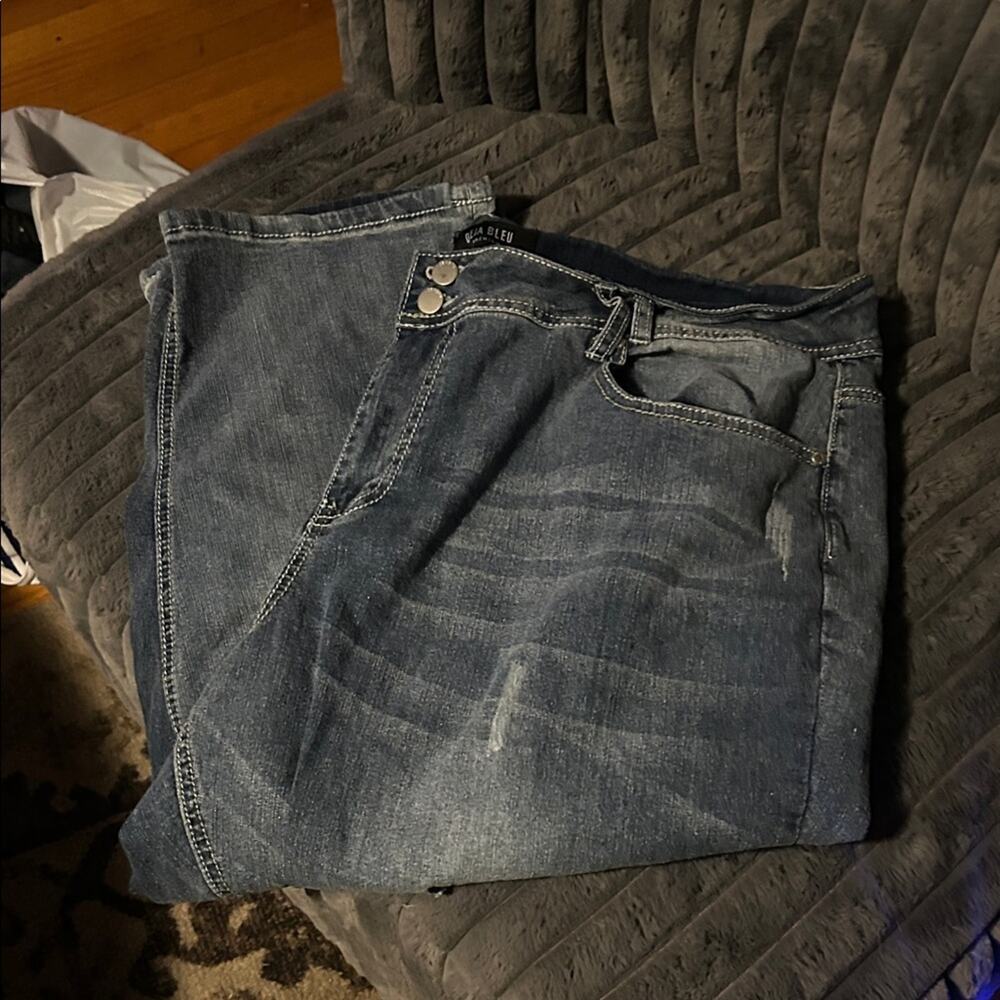 Women's Classic Blue Jeans